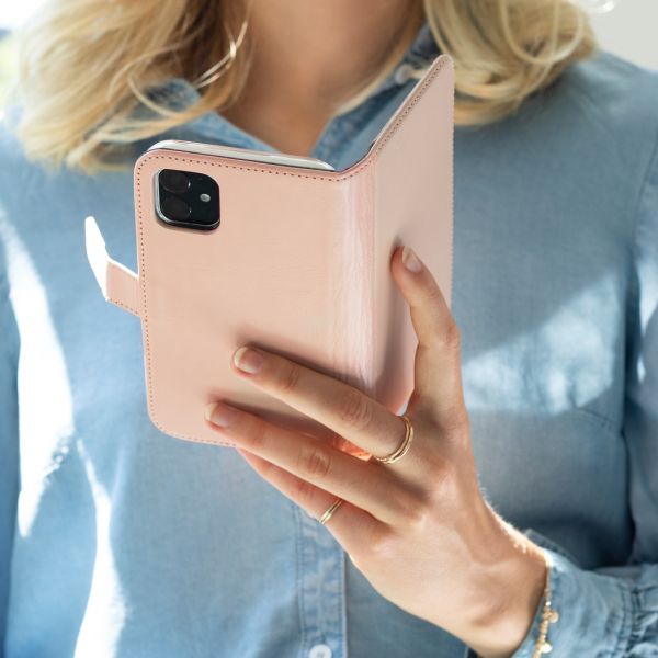 Selencia Echt Lederen Bookcase iPhone SE (2022 / 2020) / 8 / 7 / 6(s) - Roze / Rosa / Pink