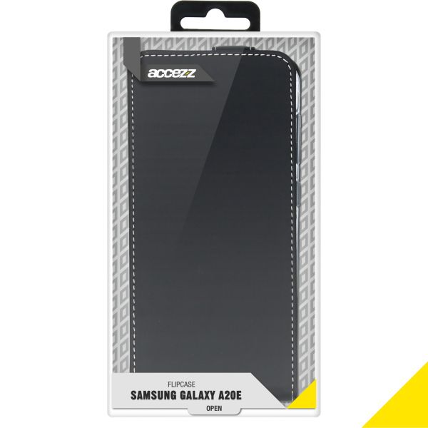 Accezz Flipcase Samsung Galaxy A20e - Zwart / Schwarz / Black