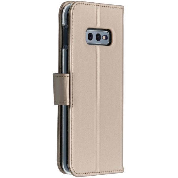 Accezz Wallet Softcase Bookcase Samsung Galaxy S10e