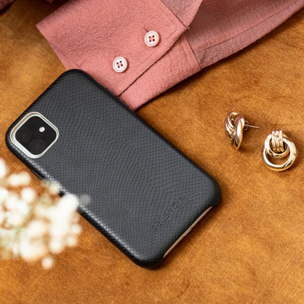Gaia Slang Backcover Samsung Galaxy S10 - Zwart - Zwart / Black