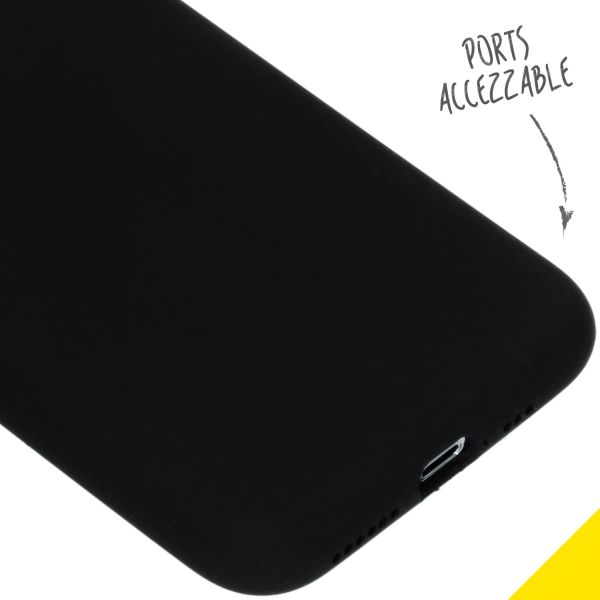 Accezz Liquid Silicone Backcover iPhone Xs / X - Zwart / Schwarz / Black