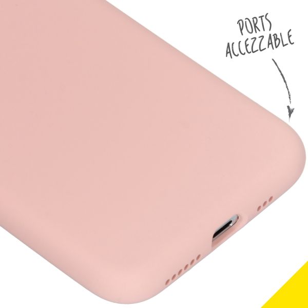 Accezz Liquid Silicone Backcover iPhone Xs / X - Roze / Rosa / Pink