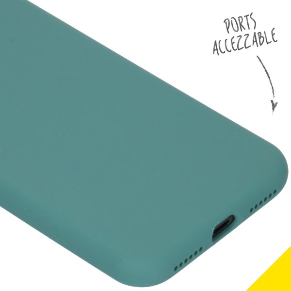Accezz Liquid Silicone Backcover iPhone Xs / X - Donkergroen / Dunkelgrün  / Dark Green