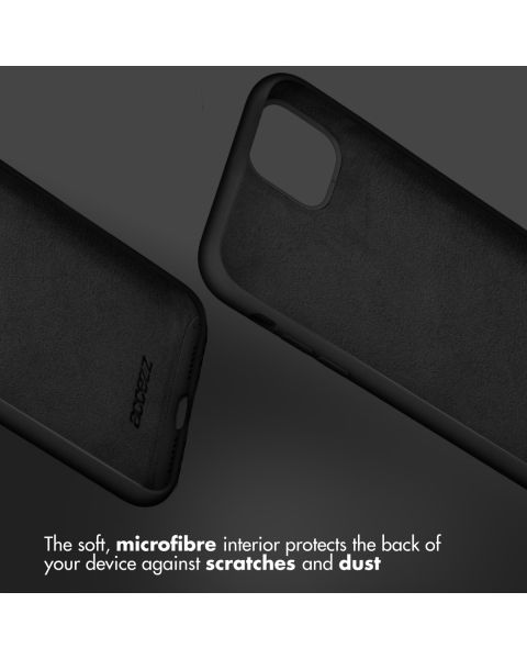 Accezz Liquid Silicone Backcover iPhone 13 - Zwart / Schwarz / Black