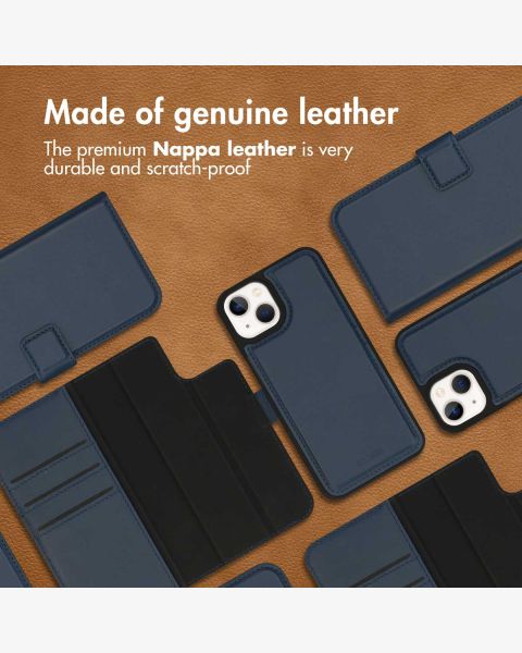 Accezz Premium Leather 2 in 1 Wallet Bookcase iPhone 13 - Donkerblauw / Dunkelblau  / Dark blue