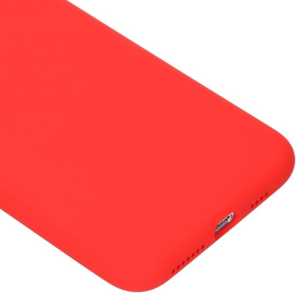 Accezz Liquid Silicone Backcover iPhone 11 Pro Max - Rood / Rot / Red