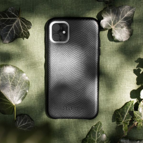 Selencia Gaia Slang Backcover iPhone Xr - Zwart / Schwarz / Black