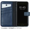 Selencia Echt Lederen Bookcase iPhone SE (2022 / 2020) / 8 / 7 / 6(s)