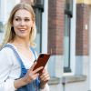 Selencia Echt Lederen Bookcase iPhone 11 - Lichtbruin / Hellbraun  / Light Brown